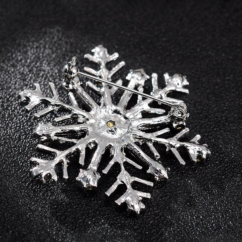 PWO Fitness Christmas gift snowflake brooch